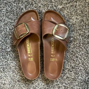 Birkenstock Big Buckle Tan size 39